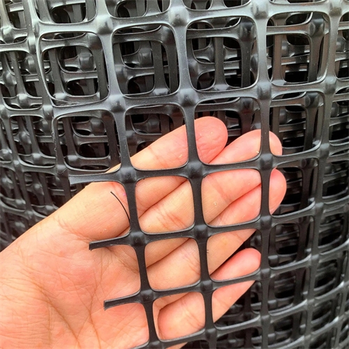 Bidirectional geogrid for foundation reinforcement